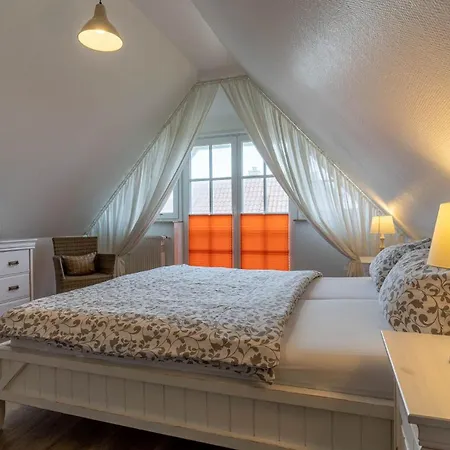 Apartment Haus-habel-whg-4-og Brosum
